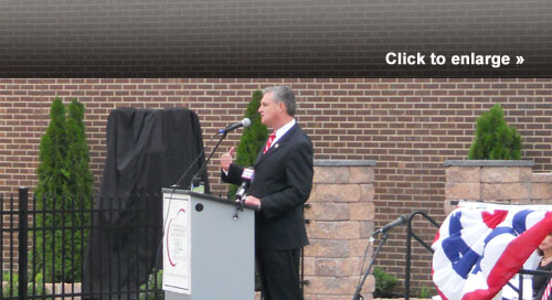 New Jersey Congressman Robert Andrews addresses the crowd at the Cherry Hill 9/11 memorial.